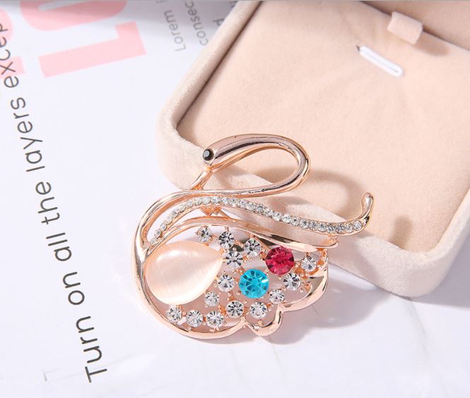 4326375573609-1 Broche Para Dama Cisne De Colores - Image 1