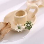 Aretes de Flor Verde y Blanco