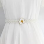 Faja De Perlas Con Hebilla De Flor Blanca