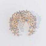 Broche Arco de Flores con Brillitos
